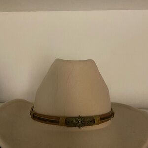 Cream Cowboy Hat with Decorative Band